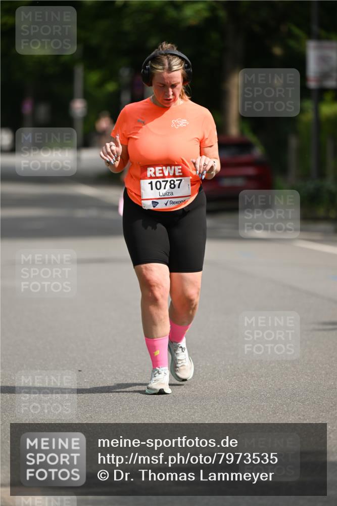 15.06.2025 - REWE Women's Run Dr. Thomas Lammeyer http://msf.ph/oto/7973535 15.06.2025 10:04:48 Laufen 777, 10787 meine-sportfotos.de