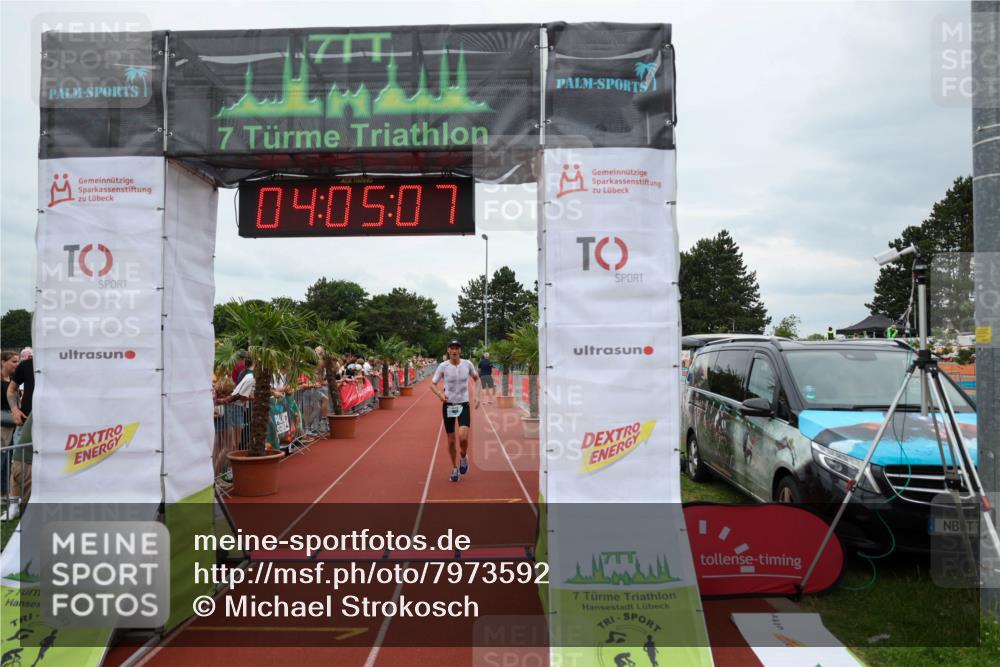 15.06.2025 - 7 Türme Triathlon Michael Strokosch http://msf.ph/oto/7973592 15.06.2025 14:05:06 Ziel 439, 465, 1024 meine-sportfotos.de
