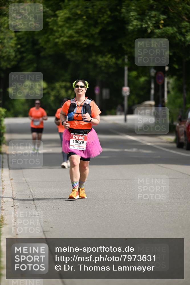 15.06.2025 - REWE Women's Run Dr. Thomas Lammeyer http://msf.ph/oto/7973631 15.06.2025 10:05:33 Laufen 10029 meine-sportfotos.de