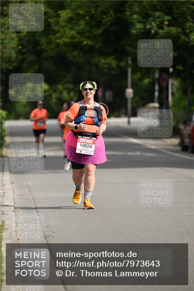 15.06.2025 - REWE Women's Run Dr. Thomas Lammeyer http://msf.ph/oto/7973643 15.06.2025 10:05:34 Laufen 10029 meine-sportfotos.de