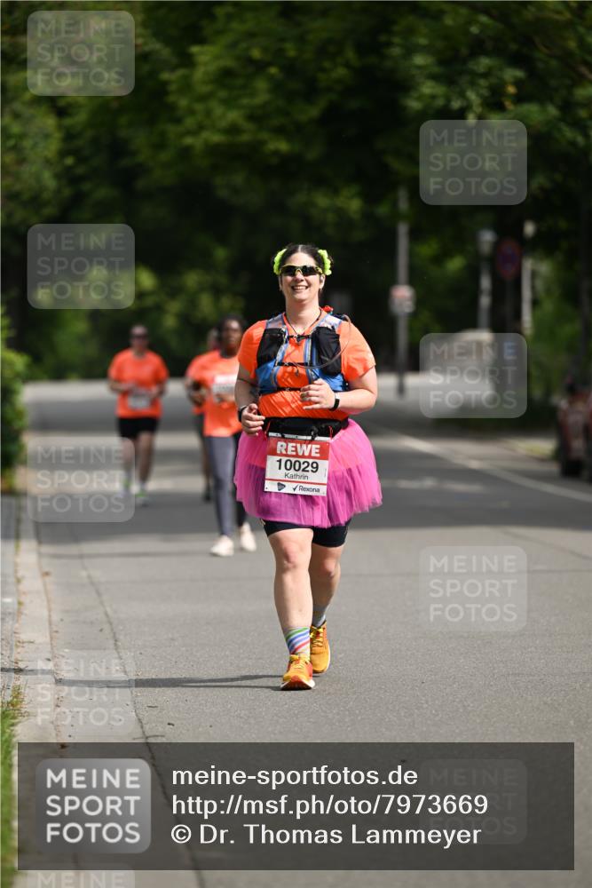 15.06.2025 - REWE Women's Run Dr. Thomas Lammeyer http://msf.ph/oto/7973669 15.06.2025 10:05:35 Laufen 10029 meine-sportfotos.de