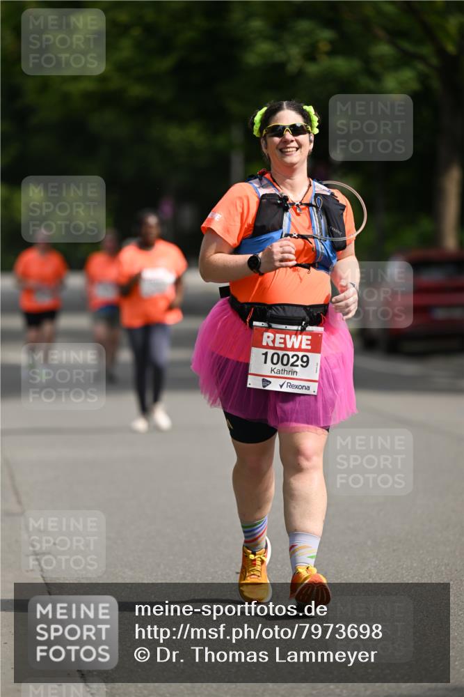 15.06.2025 - REWE Women's Run Dr. Thomas Lammeyer http://msf.ph/oto/7973698 15.06.2025 10:05:38 Laufen 10029 meine-sportfotos.de