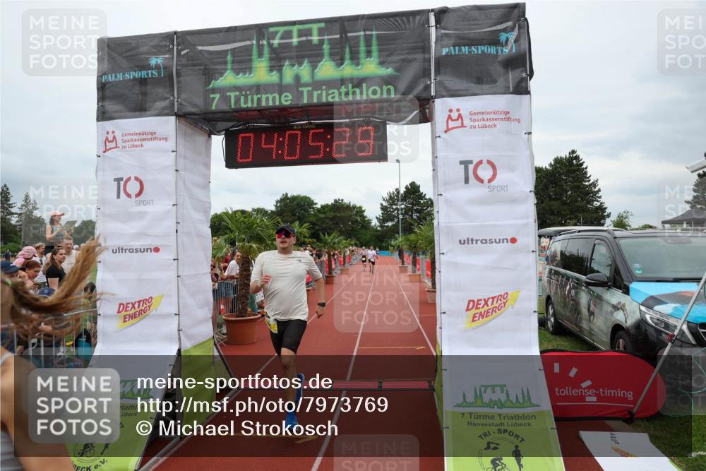 15.06.2025 - 7 Türme Triathlon Michael Strokosch http://msf.ph/oto/7973769 15.06.2025 14:05:29 Ziel 757, 1144 meine-sportfotos.de