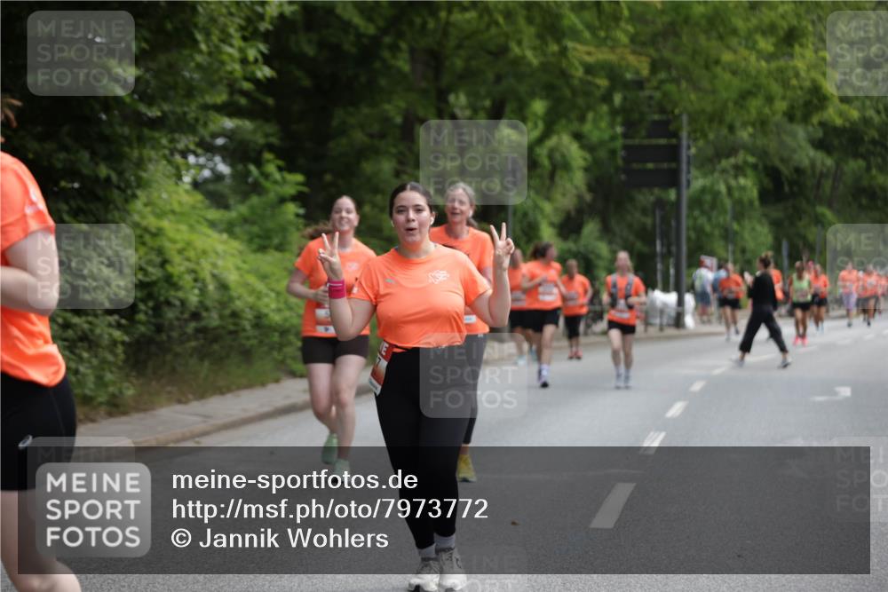 15.06.2025 - REWE Women's Run Jannik Wohlers http://msf.ph/oto/7973772 15.06.2025 10:08:33 Laufen  meine-sportfotos.de