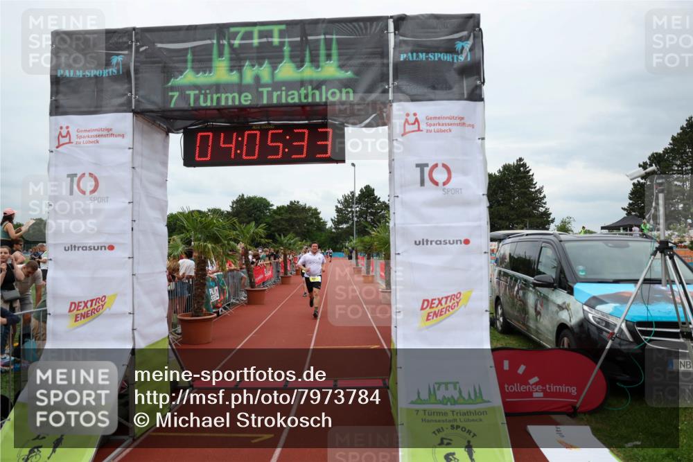 15.06.2025 - 7 Türme Triathlon Michael Strokosch http://msf.ph/oto/7973784 15.06.2025 14:05:33 Ziel 757, 926, 1139, 1144 meine-sportfotos.de