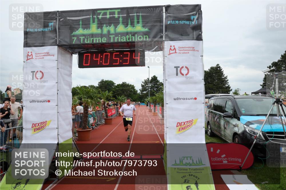 15.06.2025 - 7 Türme Triathlon Michael Strokosch http://msf.ph/oto/7973793 15.06.2025 14:05:33 Ziel 757, 926, 1139, 1144 meine-sportfotos.de