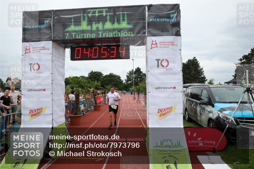15.06.2025 - 7 Türme Triathlon Michael Strokosch http://msf.ph/oto/7973796 15.06.2025 14:05:34 Ziel 757, 926, 1139, 1144 meine-sportfotos.de