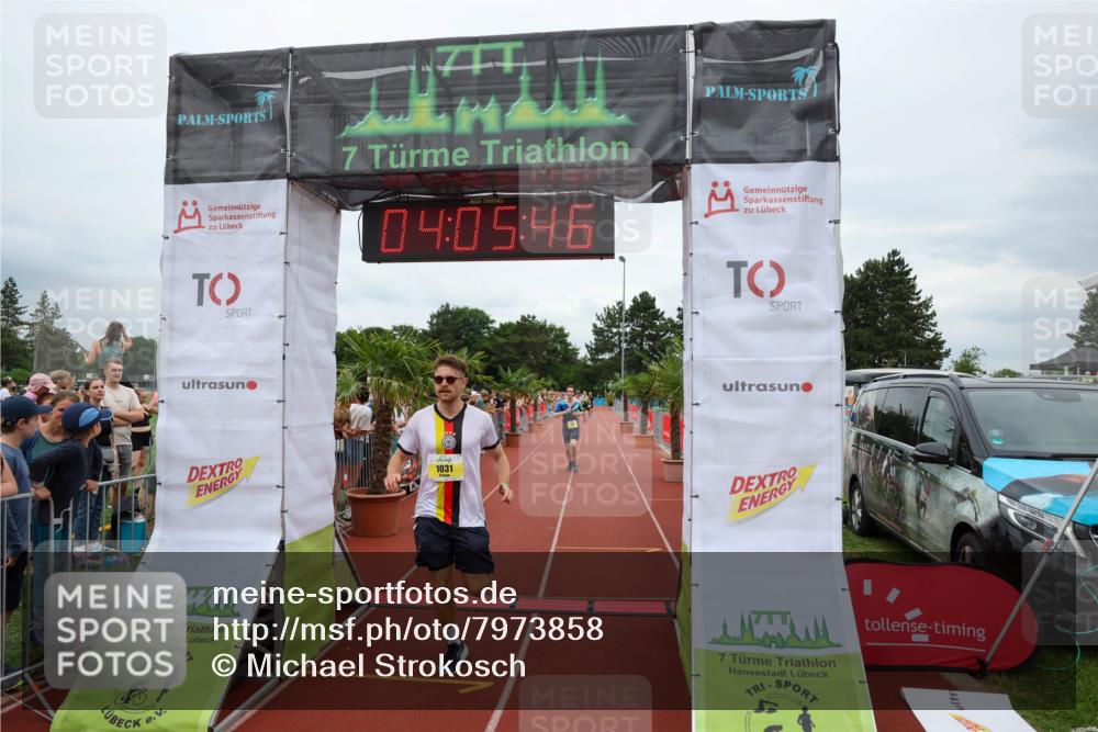 15.06.2025 - 7 Türme Triathlon Michael Strokosch http://msf.ph/oto/7973858 15.06.2025 14:05:46 Ziel 971, 1031 meine-sportfotos.de