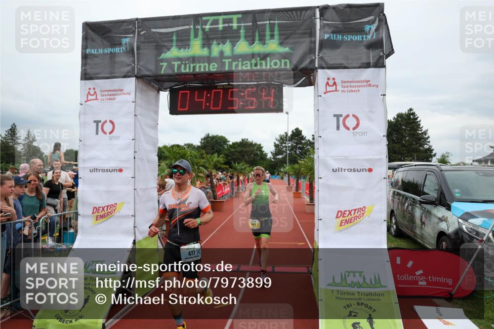 15.06.2025 - 7 Türme Triathlon Michael Strokosch http://msf.ph/oto/7973899 15.06.2025 14:05:54 Ziel 477, 633, 971, 984 meine-sportfotos.de