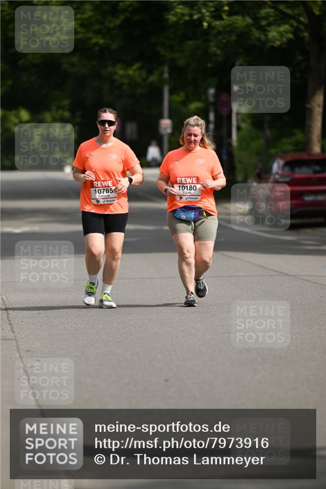 15.06.2025 - REWE Women's Run Dr. Thomas Lammeyer http://msf.ph/oto/7973916 15.06.2025 10:05:47 Laufen 10785, 10180 meine-sportfotos.de
