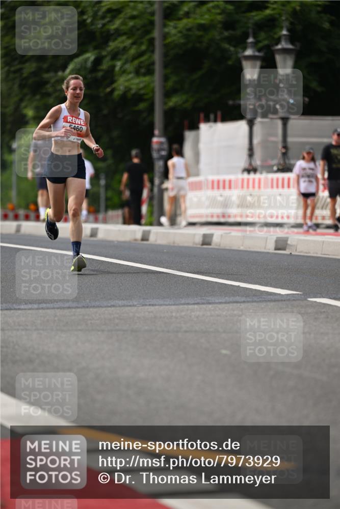 15.06.2025 - REWE Women's Run Dr. Thomas Lammeyer http://msf.ph/oto/7973929 15.06.2025 10:39:01 Laufen 5460 meine-sportfotos.de