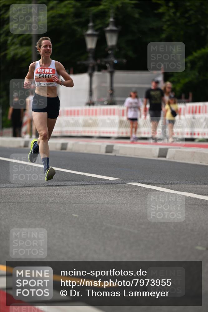 15.06.2025 - REWE Women's Run Dr. Thomas Lammeyer http://msf.ph/oto/7973955 15.06.2025 10:39:02 Laufen 5460 meine-sportfotos.de