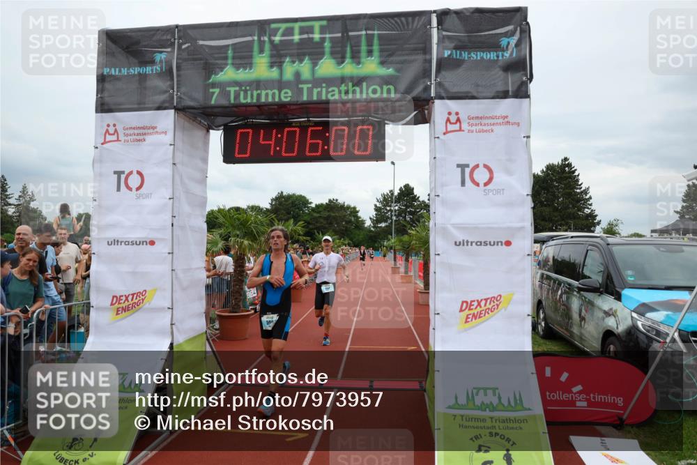15.06.2025 - 7 Türme Triathlon Michael Strokosch http://msf.ph/oto/7973957 15.06.2025 14:06:00 Ziel 477, 599, 633, 657, 984 meine-sportfotos.de