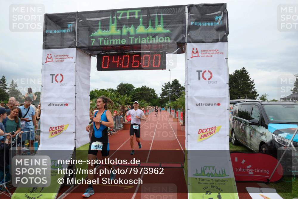 15.06.2025 - 7 Türme Triathlon Michael Strokosch http://msf.ph/oto/7973962 15.06.2025 14:06:00 Ziel 477, 599, 633, 657, 984 meine-sportfotos.de