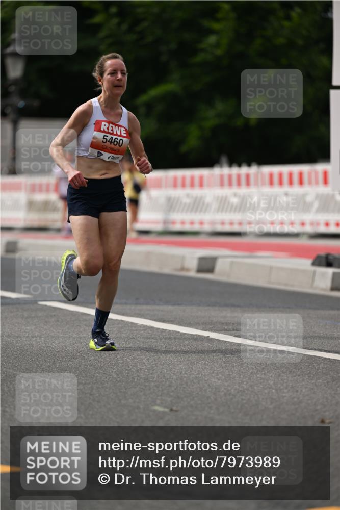 15.06.2025 - REWE Women's Run Dr. Thomas Lammeyer http://msf.ph/oto/7973989 15.06.2025 10:39:03 Laufen 5460 meine-sportfotos.de