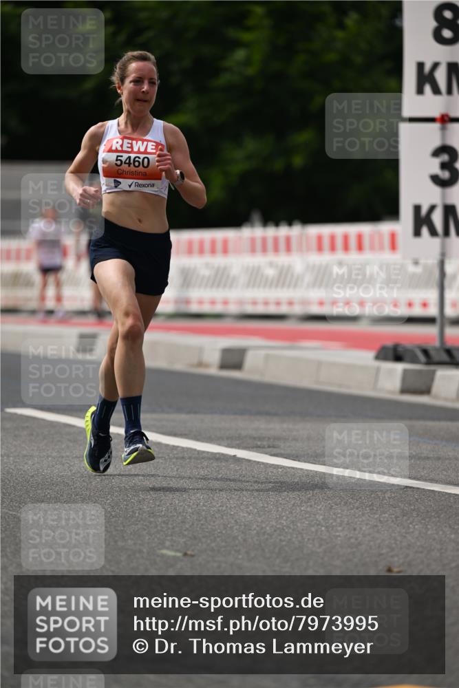 15.06.2025 - REWE Women's Run Dr. Thomas Lammeyer http://msf.ph/oto/7973995 15.06.2025 10:39:03 Laufen 5460, 8, 3 meine-sportfotos.de