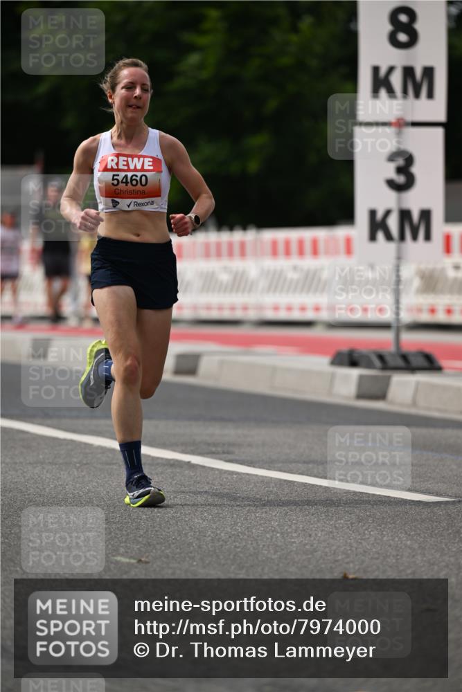 15.06.2025 - REWE Women's Run Dr. Thomas Lammeyer http://msf.ph/oto/7974000 15.06.2025 10:39:03 Laufen 5460, 8, 3 meine-sportfotos.de