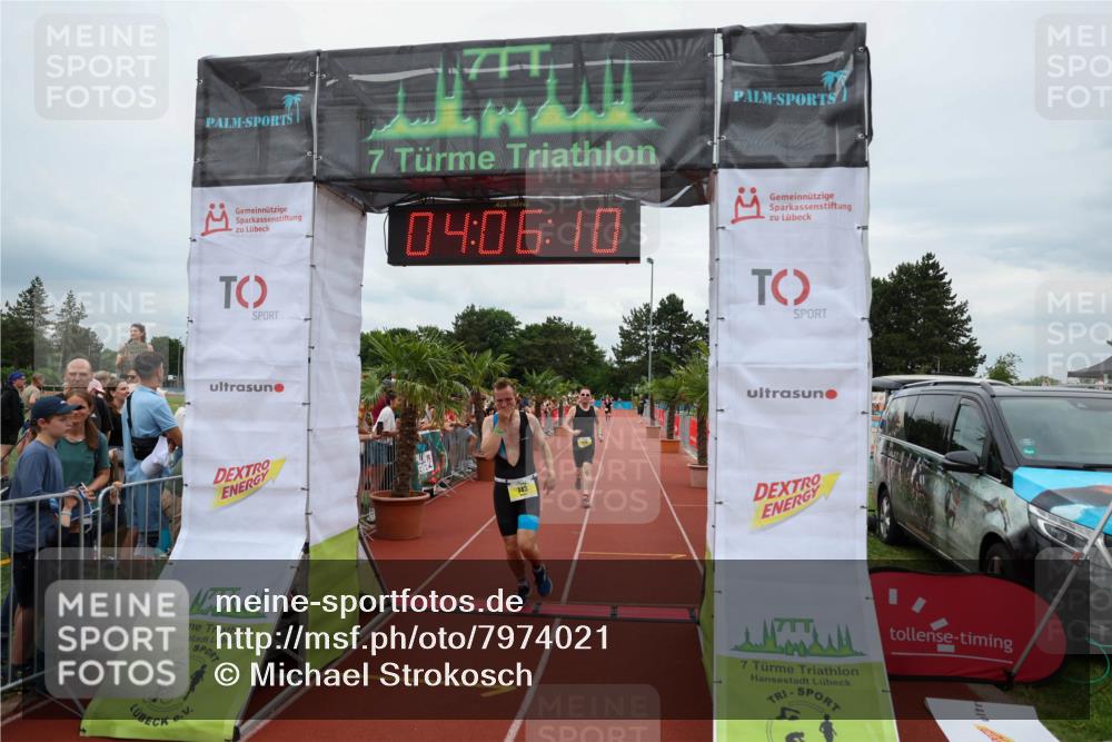 15.06.2025 - 7 Türme Triathlon Michael Strokosch http://msf.ph/oto/7974021 15.06.2025 14:06:10 Ziel 743, 1044, 1136 meine-sportfotos.de