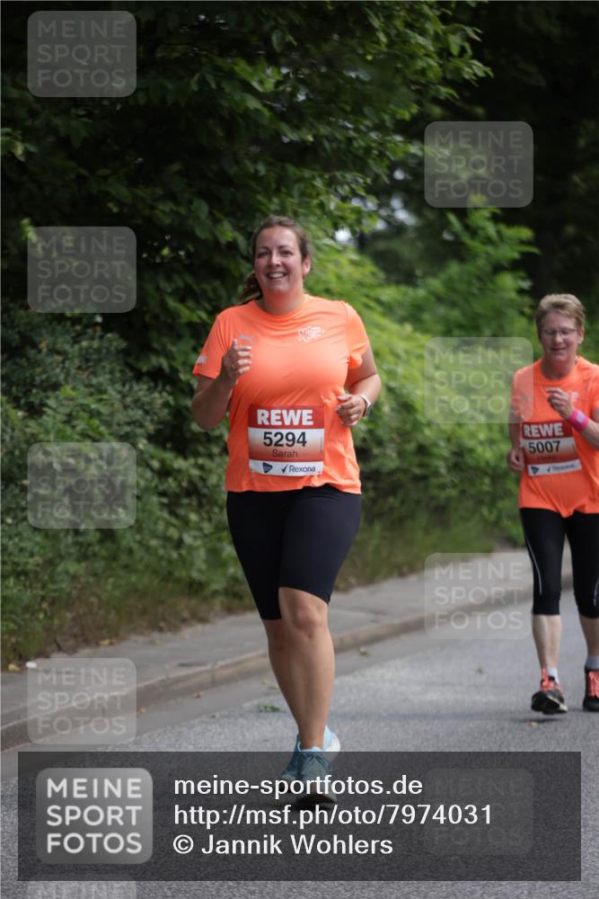 15.06.2025 - REWE Women's Run Jannik Wohlers http://msf.ph/oto/7974031 15.06.2025 10:08:43 Laufen 5294, 5007 meine-sportfotos.de