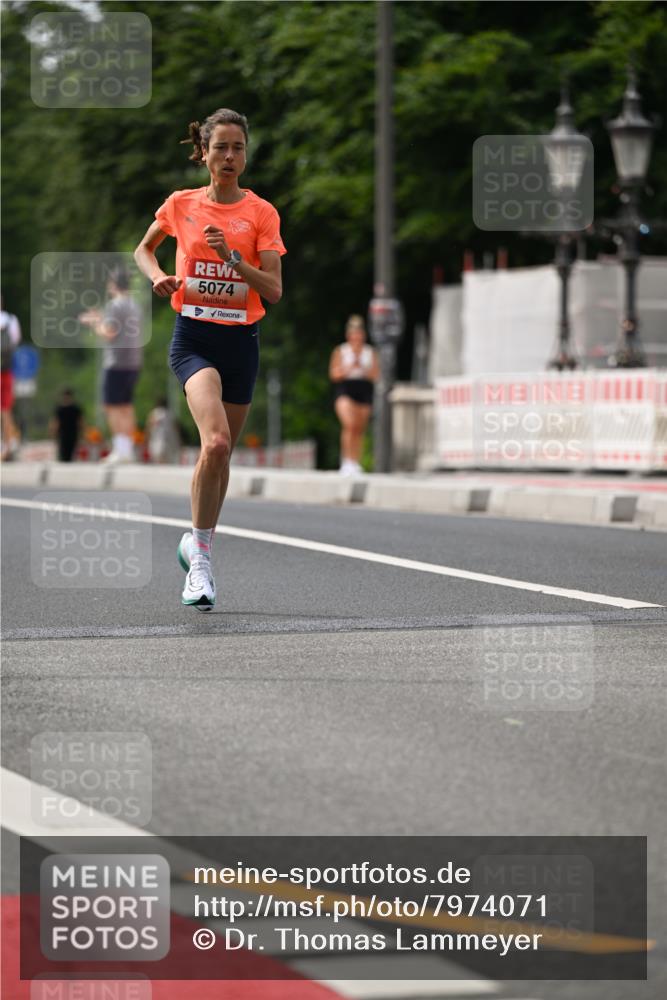 15.06.2025 - REWE Women's Run Dr. Thomas Lammeyer http://msf.ph/oto/7974071 15.06.2025 10:39:23 Laufen 5074 meine-sportfotos.de