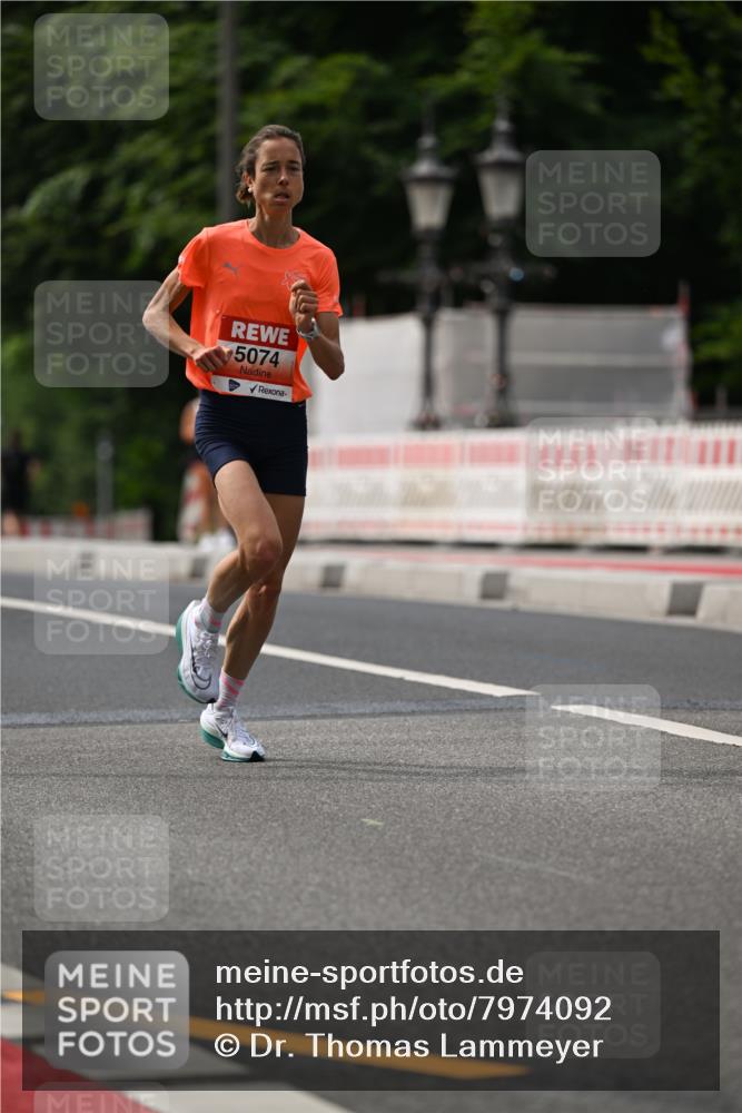 15.06.2025 - REWE Women's Run Dr. Thomas Lammeyer http://msf.ph/oto/7974092 15.06.2025 10:39:24 Laufen 5074 meine-sportfotos.de