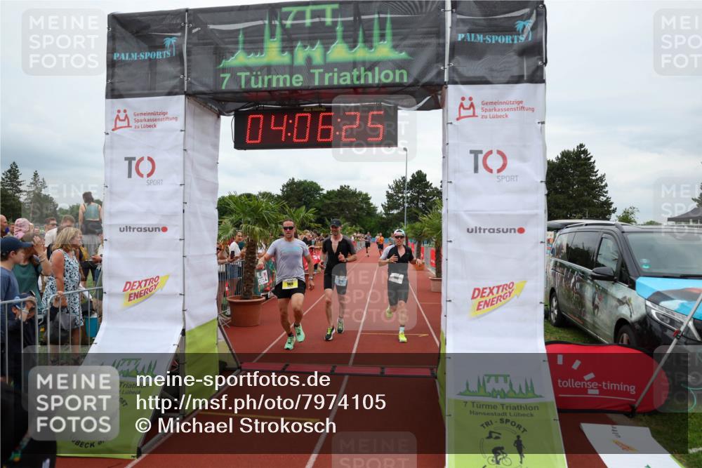 15.06.2025 - 7 Türme Triathlon Michael Strokosch http://msf.ph/oto/7974105 15.06.2025 14:06:25 Ziel 196, 370, 989, 1187 meine-sportfotos.de