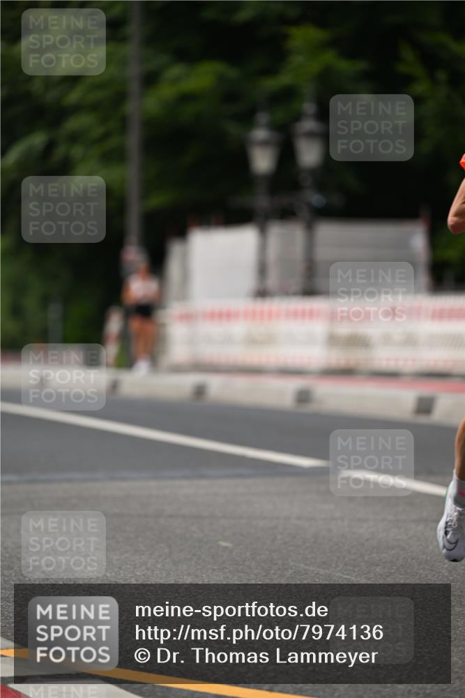 15.06.2025 - REWE Women's Run Dr. Thomas Lammeyer http://msf.ph/oto/7974136 15.06.2025 10:39:25 Laufen  meine-sportfotos.de