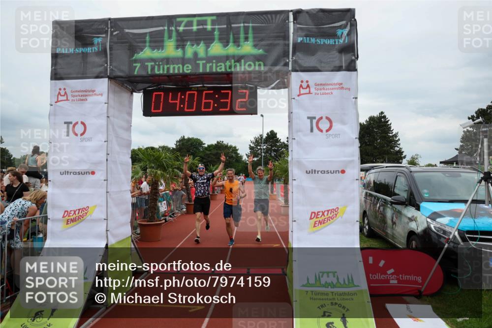 15.06.2025 - 7 Türme Triathlon Michael Strokosch http://msf.ph/oto/7974159 15.06.2025 14:06:31 Ziel 196, 370, 989, 1130 meine-sportfotos.de