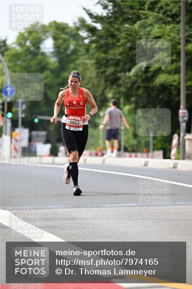 15.06.2025 - REWE Women's Run Dr. Thomas Lammeyer http://msf.ph/oto/7974165 15.06.2025 10:39:31 Laufen 5663 meine-sportfotos.de