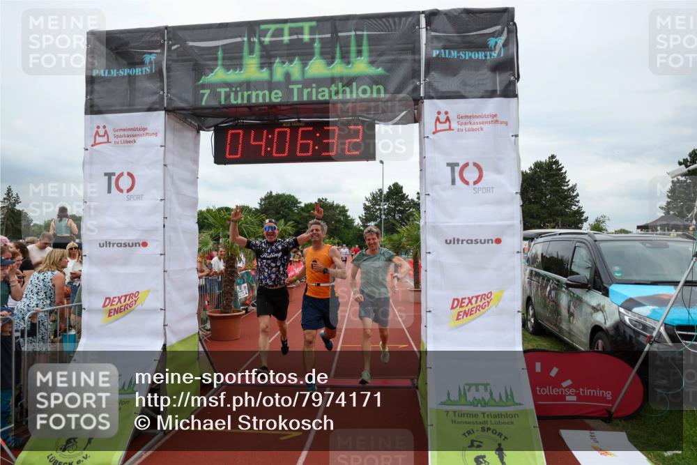 15.06.2025 - 7 Türme Triathlon Michael Strokosch http://msf.ph/oto/7974171 15.06.2025 14:06:32 Ziel 196, 370, 989, 1130 meine-sportfotos.de