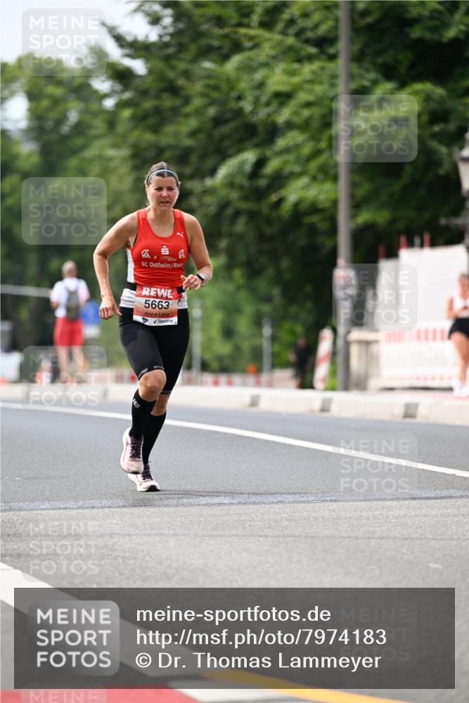 15.06.2025 - REWE Women's Run Dr. Thomas Lammeyer http://msf.ph/oto/7974183 15.06.2025 10:39:31 Laufen 5663 meine-sportfotos.de