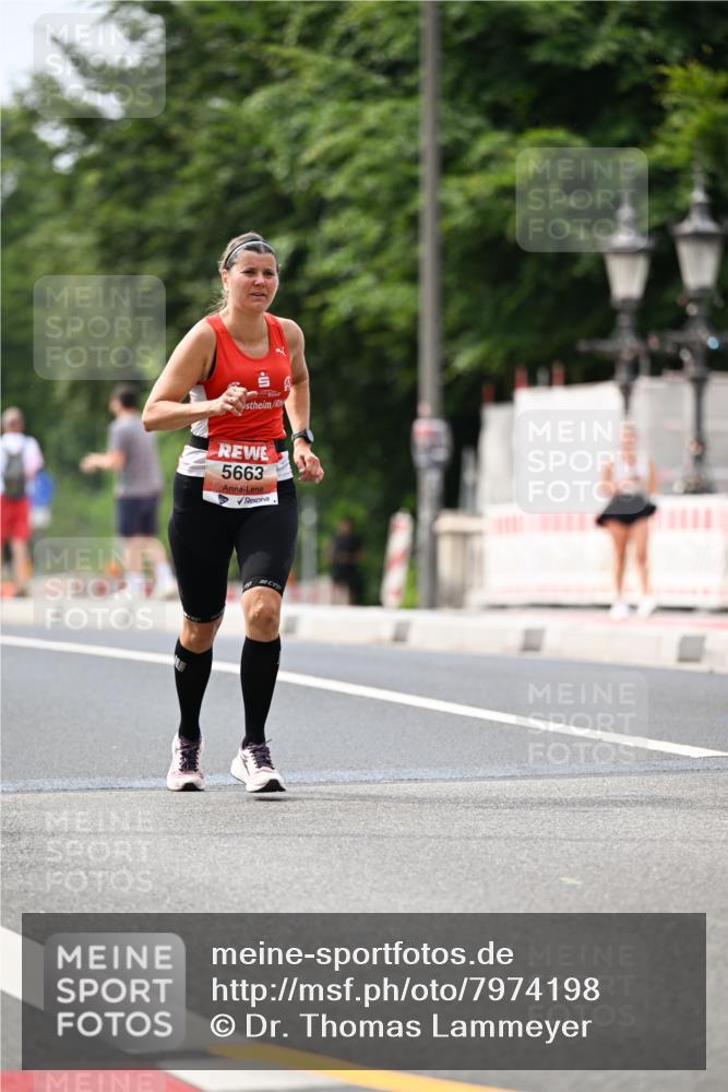 15.06.2025 - REWE Women's Run Dr. Thomas Lammeyer http://msf.ph/oto/7974198 15.06.2025 10:39:32 Laufen 5663 meine-sportfotos.de