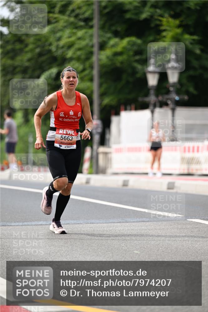15.06.2025 - REWE Women's Run Dr. Thomas Lammeyer http://msf.ph/oto/7974207 15.06.2025 10:39:32 Laufen 5663 meine-sportfotos.de