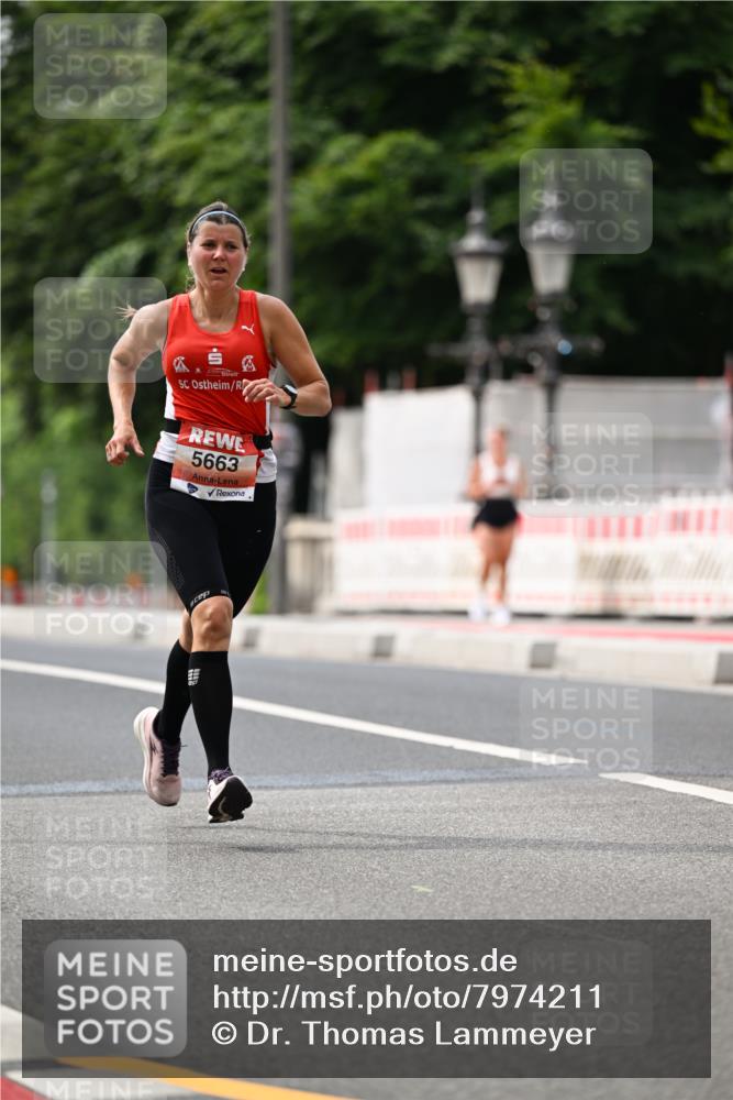 15.06.2025 - REWE Women's Run Dr. Thomas Lammeyer http://msf.ph/oto/7974211 15.06.2025 10:39:32 Laufen 5663 meine-sportfotos.de