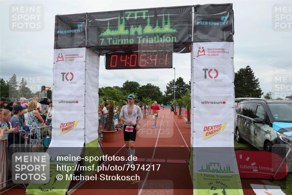 15.06.2025 - 7 Türme Triathlon Michael Strokosch http://msf.ph/oto/7974217 15.06.2025 14:06:40 Ziel 311, 1074 meine-sportfotos.de