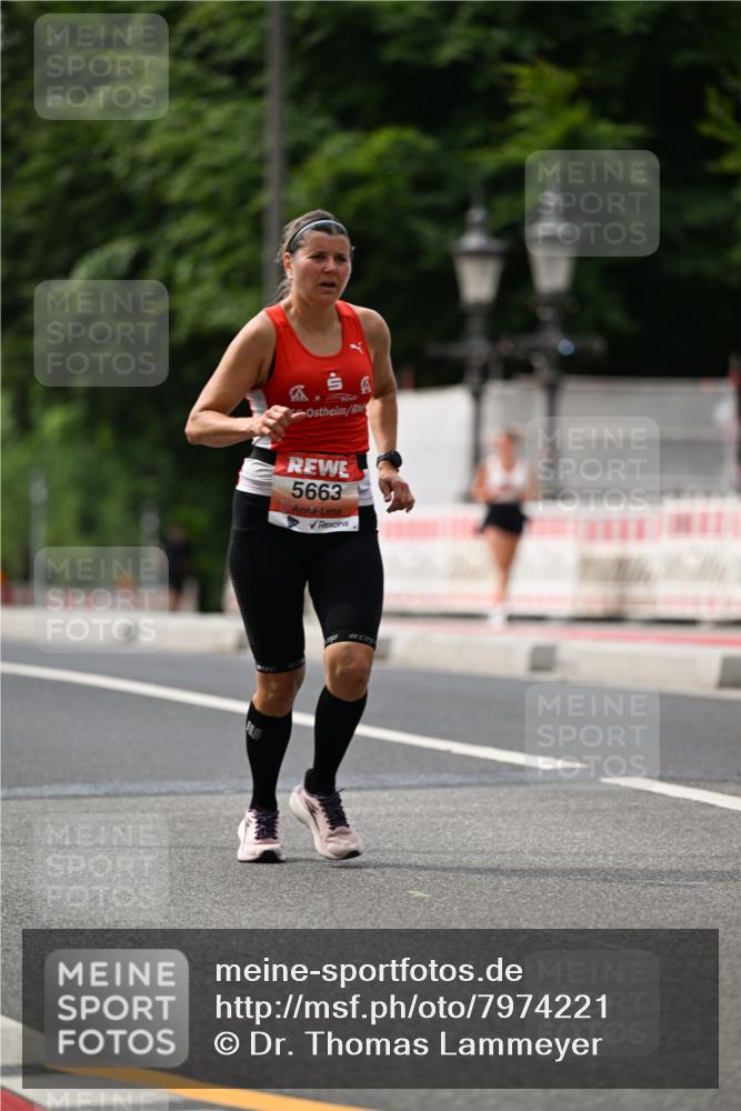 15.06.2025 - REWE Women's Run Dr. Thomas Lammeyer http://msf.ph/oto/7974221 15.06.2025 10:39:32 Laufen 5663 meine-sportfotos.de