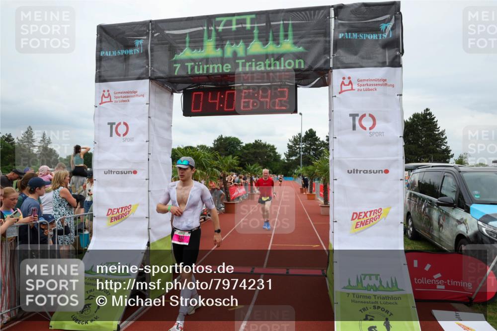 15.06.2025 - 7 Türme Triathlon Michael Strokosch http://msf.ph/oto/7974231 15.06.2025 14:06:42 Ziel 311, 807, 1074 meine-sportfotos.de