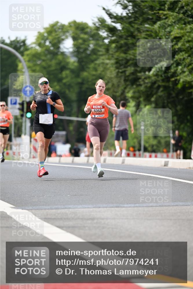 15.06.2025 - REWE Women's Run Dr. Thomas Lammeyer http://msf.ph/oto/7974241 15.06.2025 10:39:34 Laufen 5353 meine-sportfotos.de