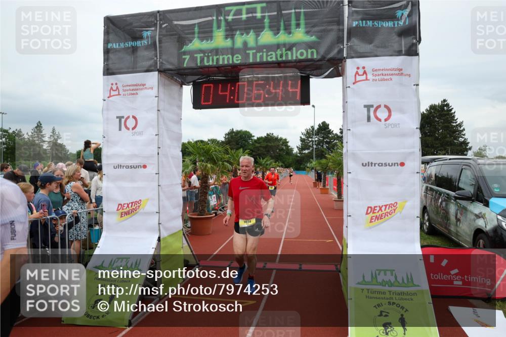 15.06.2025 - 7 Türme Triathlon Michael Strokosch http://msf.ph/oto/7974253 15.06.2025 14:06:43 Ziel 311, 807, 1074 meine-sportfotos.de