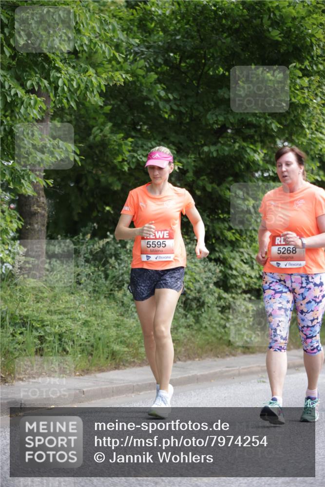 15.06.2025 - REWE Women's Run Jannik Wohlers http://msf.ph/oto/7974254 15.06.2025 10:08:58 Laufen 5595, 5268 meine-sportfotos.de