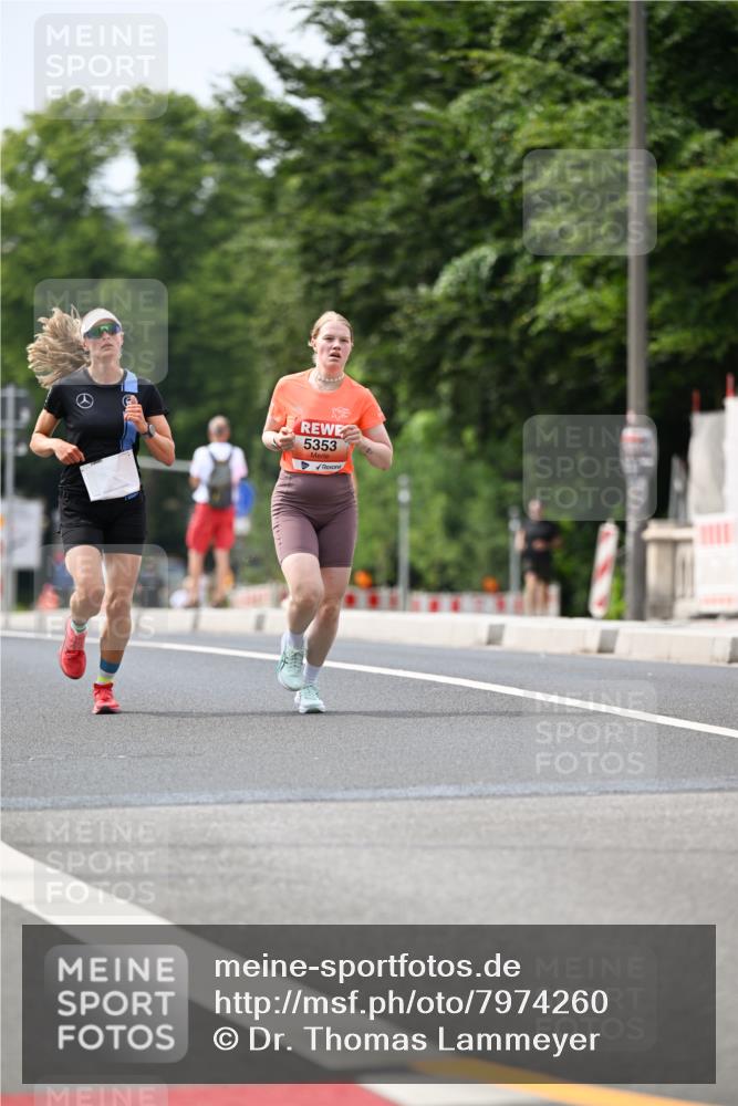 15.06.2025 - REWE Women's Run Dr. Thomas Lammeyer http://msf.ph/oto/7974260 15.06.2025 10:39:35 Laufen 5353 meine-sportfotos.de