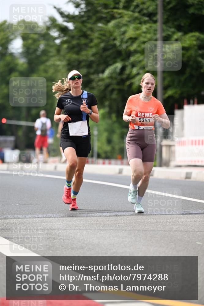 15.06.2025 - REWE Women's Run Dr. Thomas Lammeyer http://msf.ph/oto/7974288 15.06.2025 10:39:36 Laufen 5353 meine-sportfotos.de