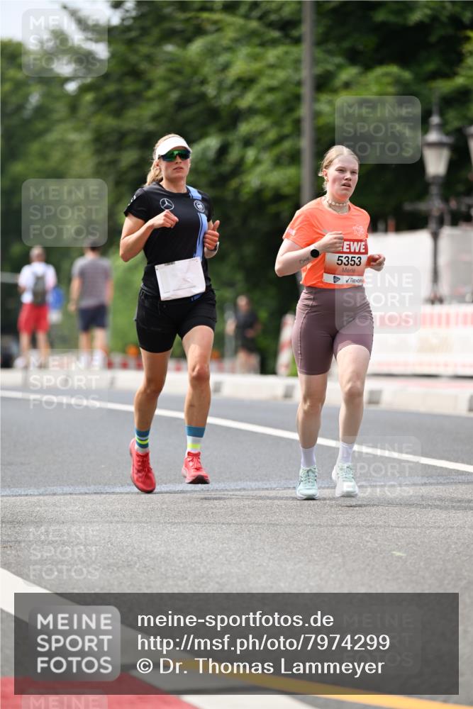 15.06.2025 - REWE Women's Run Dr. Thomas Lammeyer http://msf.ph/oto/7974299 15.06.2025 10:39:36 Laufen 5353 meine-sportfotos.de