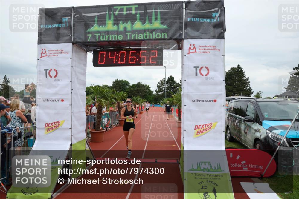 15.06.2025 - 7 Türme Triathlon Michael Strokosch http://msf.ph/oto/7974300 15.06.2025 14:06:51 Ziel 807, 928, 1074 meine-sportfotos.de