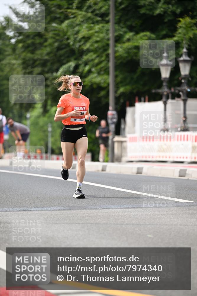 15.06.2025 - REWE Women's Run Dr. Thomas Lammeyer http://msf.ph/oto/7974340 15.06.2025 10:39:40 Laufen 35, 1111 meine-sportfotos.de