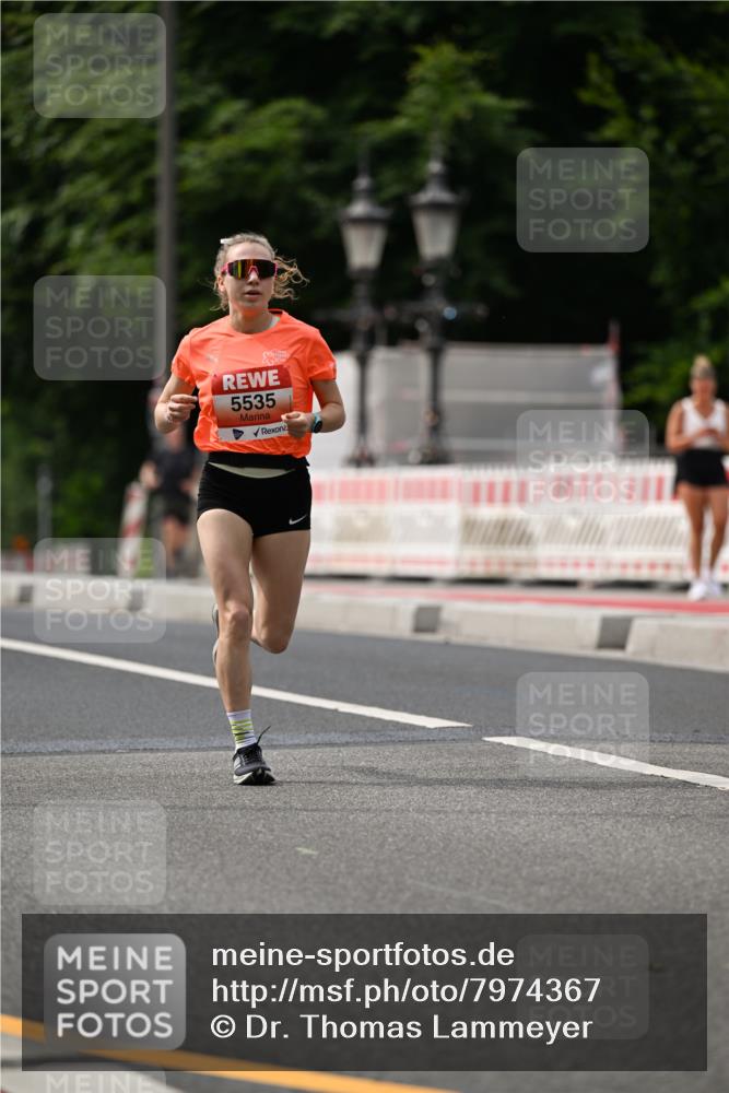 15.06.2025 - REWE Women's Run Dr. Thomas Lammeyer http://msf.ph/oto/7974367 15.06.2025 10:39:40 Laufen 5535 meine-sportfotos.de