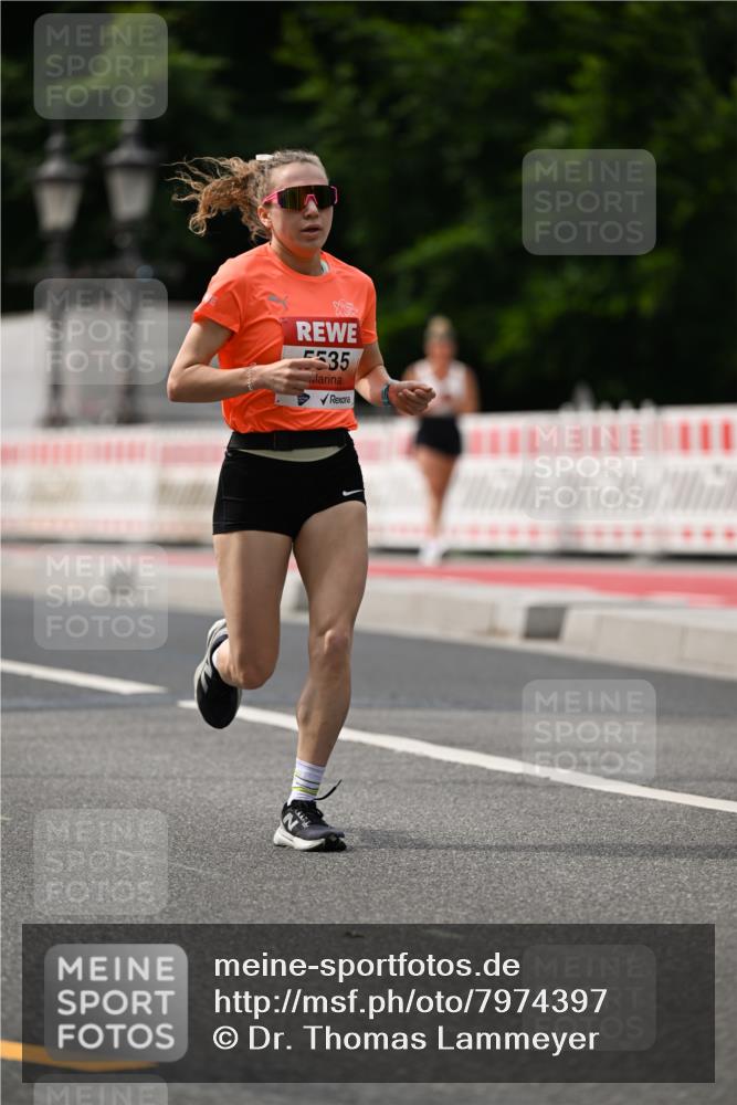15.06.2025 - REWE Women's Run Dr. Thomas Lammeyer http://msf.ph/oto/7974397 15.06.2025 10:39:41 Laufen 5535 meine-sportfotos.de