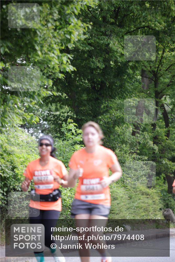 15.06.2025 - REWE Women's Run Jannik Wohlers http://msf.ph/oto/7974408 15.06.2025 10:09:11 Laufen  meine-sportfotos.de