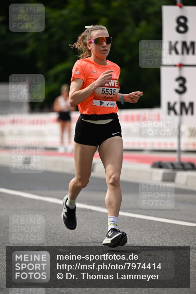 15.06.2025 - REWE Women's Run Dr. Thomas Lammeyer http://msf.ph/oto/7974414 15.06.2025 10:39:42 Laufen 5535, 500, 8 meine-sportfotos.de