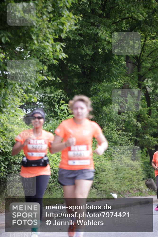 15.06.2025 - REWE Women's Run Jannik Wohlers http://msf.ph/oto/7974421 15.06.2025 10:09:12 Laufen  meine-sportfotos.de